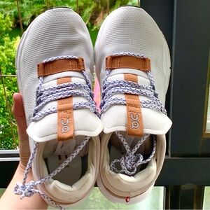 On Running Cloudnova White Pearl Brown Size 9